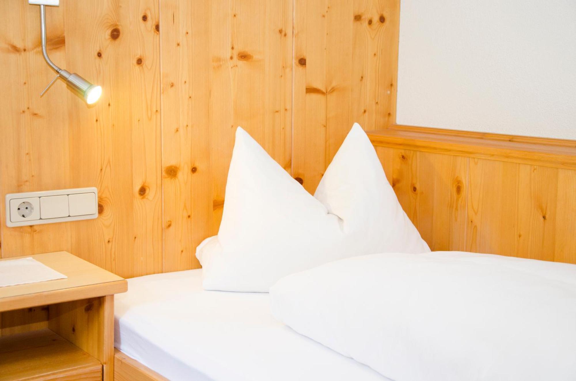 Hotel Garni Alpenblick Ischgl Exterior photo